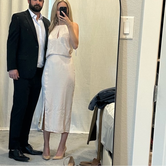 Brand new with tags! House of Harlow 1960 Milo Dress Size Medium in color Ivory - Picture 7 of 10